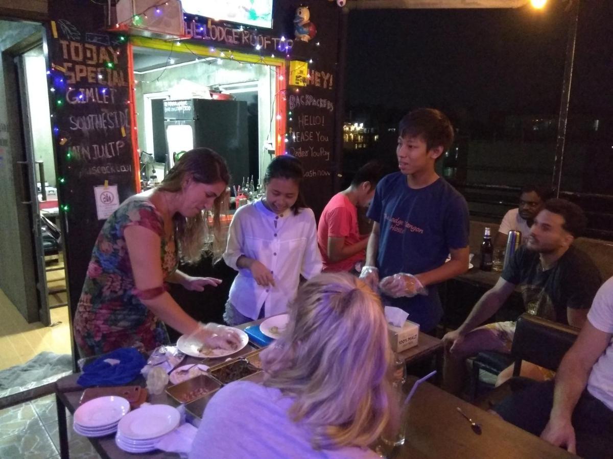 더 로지 양곤 호스텔 외부 사진